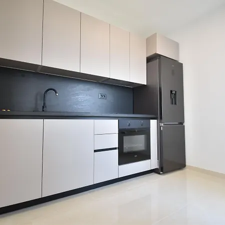 Apartman Diora Luxury Seafront Apartment - Panoramic Sea View Split