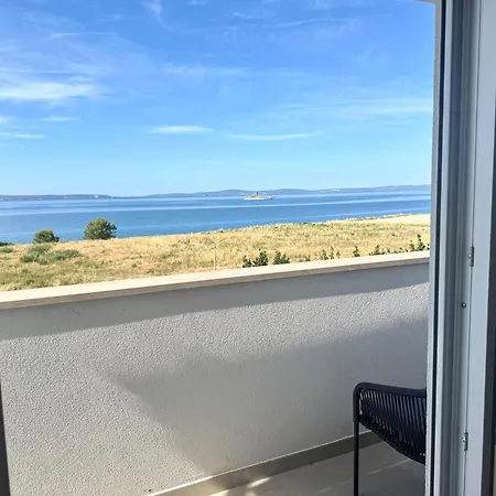 Lejlighed Diora Luxe Top-floor Seafront With Jacuzzi & Panoramic Sea View *